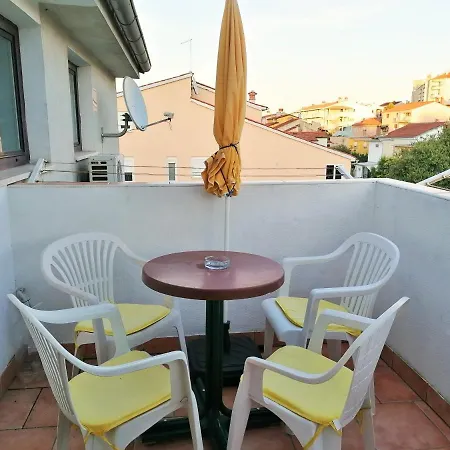 Bright & Cozy * Pula